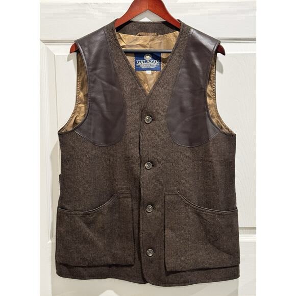 Galazan Brown Herringbone Tweed Wool Vest Leather Shoulder Patches Mens Size 54 - Picture 1 of 9